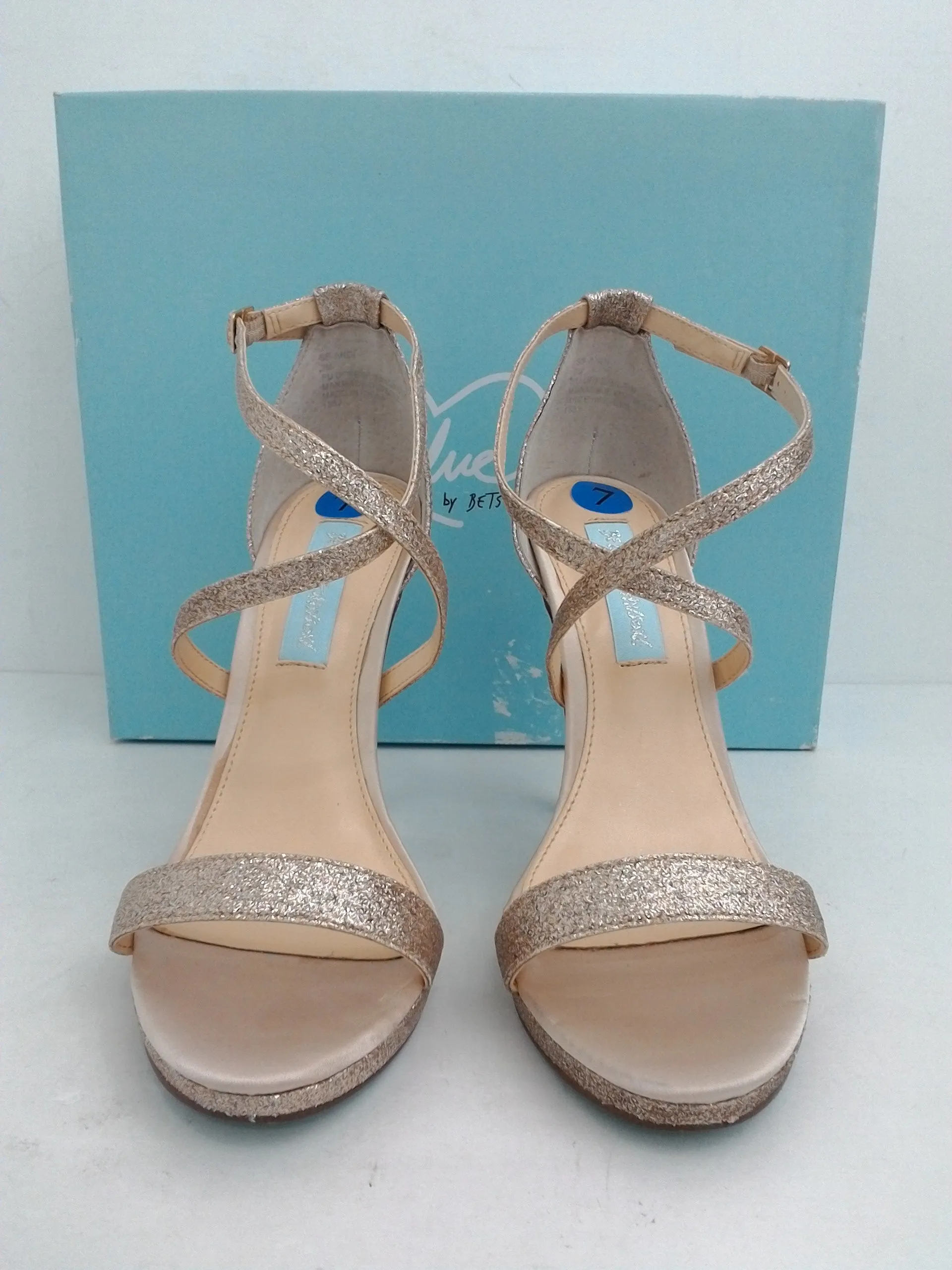 Blue By Betsey Johnson Women's Andi Champagne Heeled Sandal Size 7 M