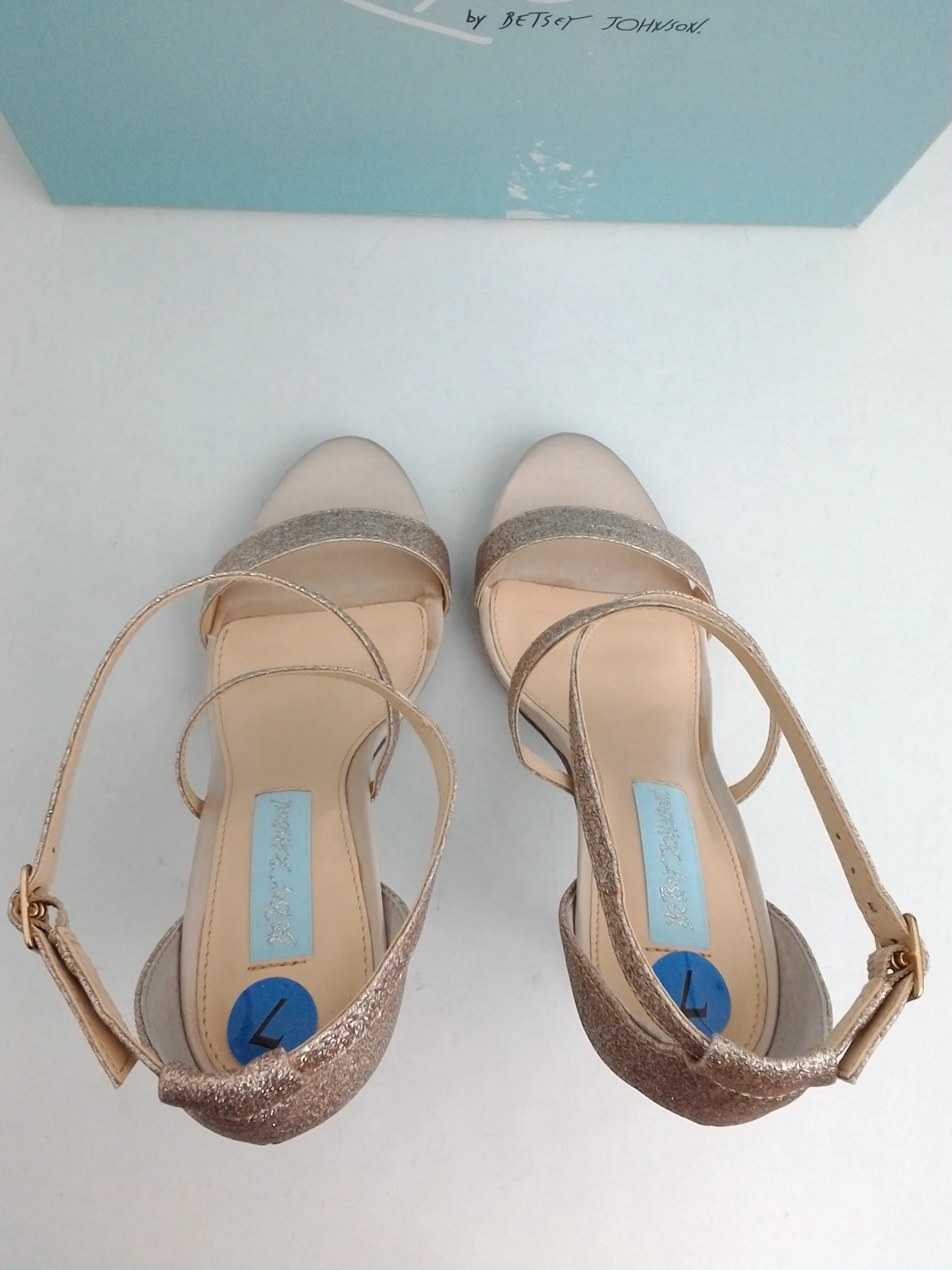 Blue By Betsey Johnson Women's Andi Champagne Heeled Sandal Size 7 M