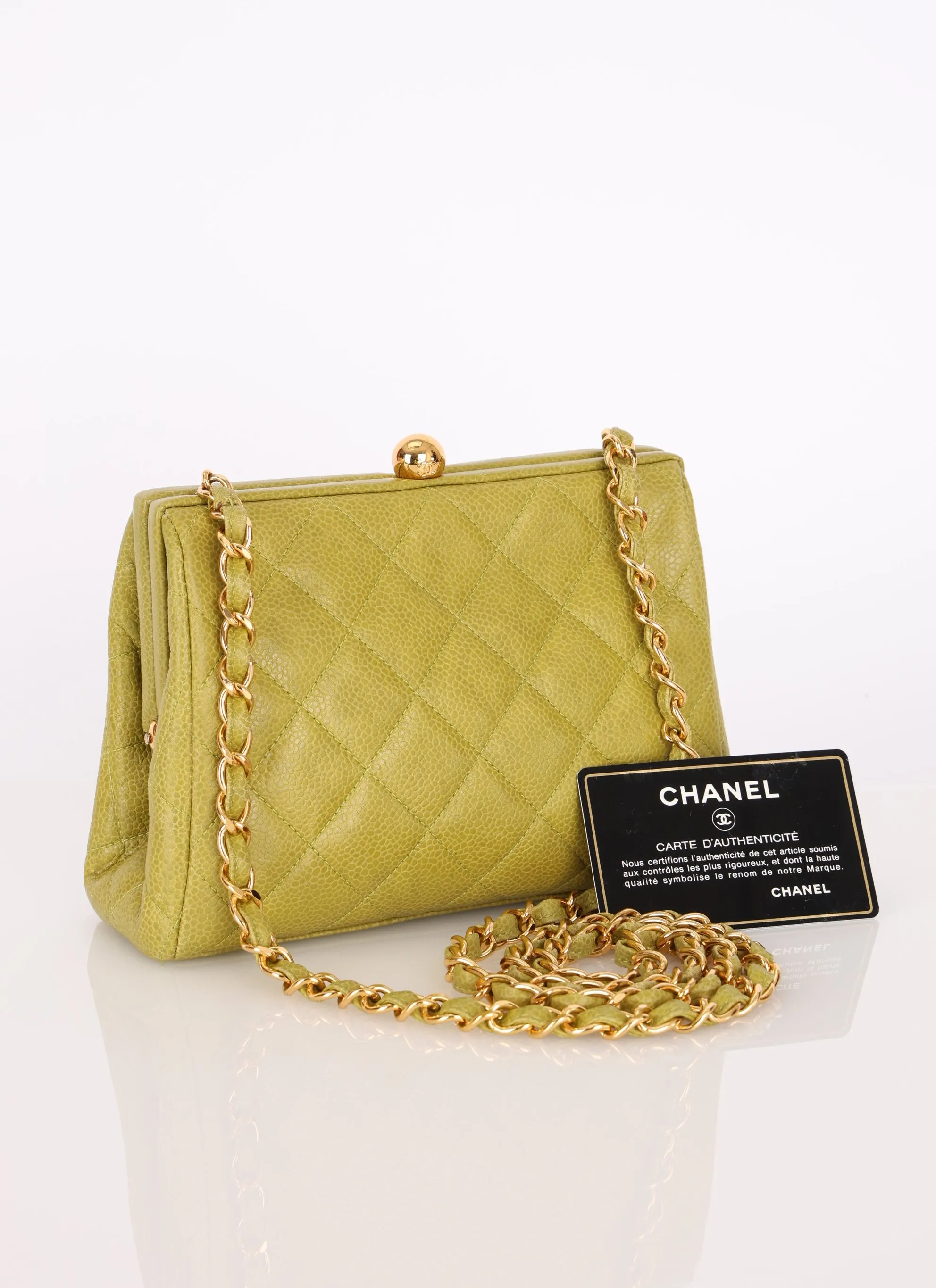 Chanel 1994 Caviar Kisslock Crossbody