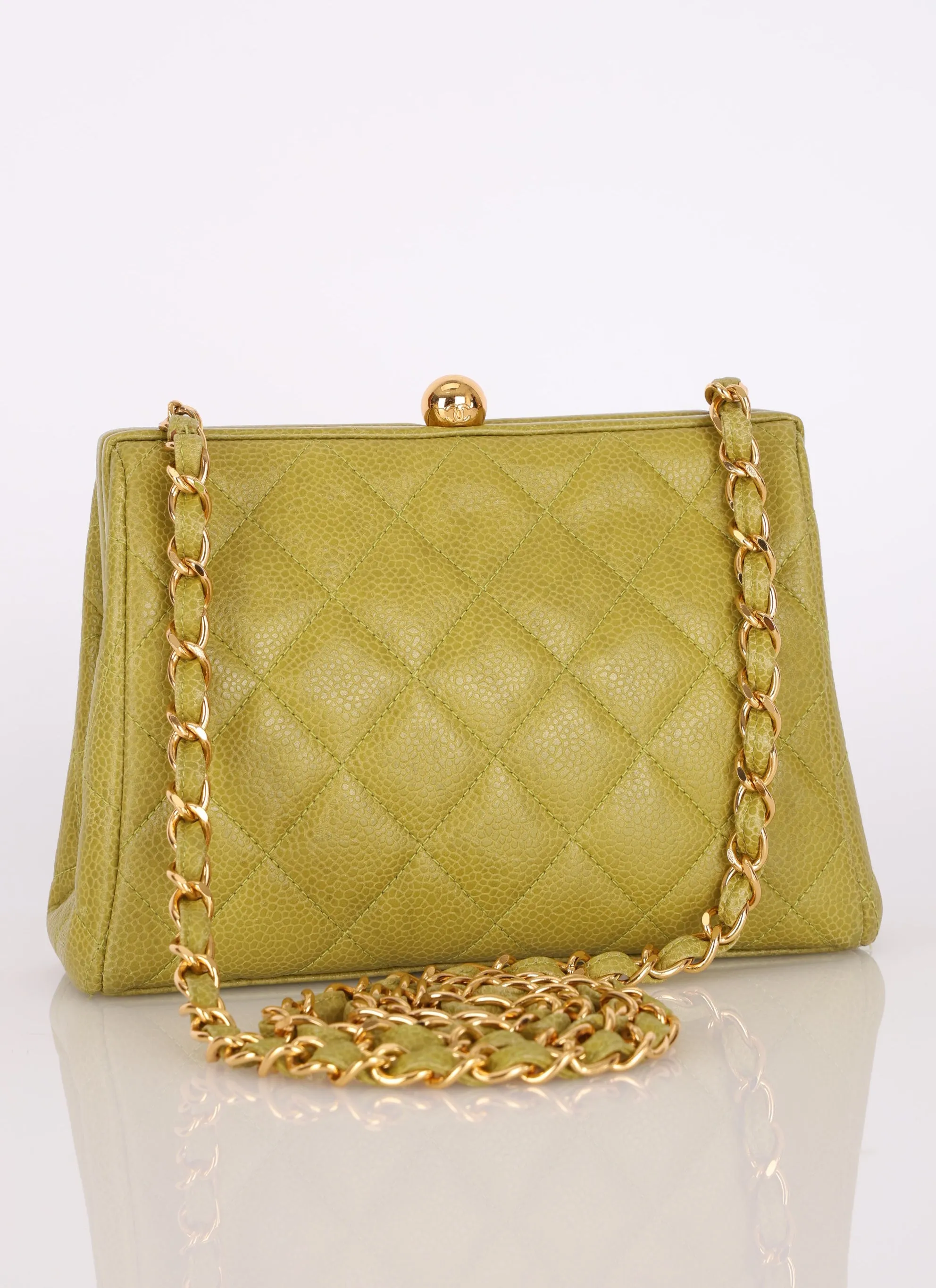 Chanel 1994 Caviar Kisslock Crossbody